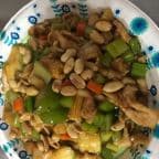 Best Kung Po Chicken in Hattiesburg, MS